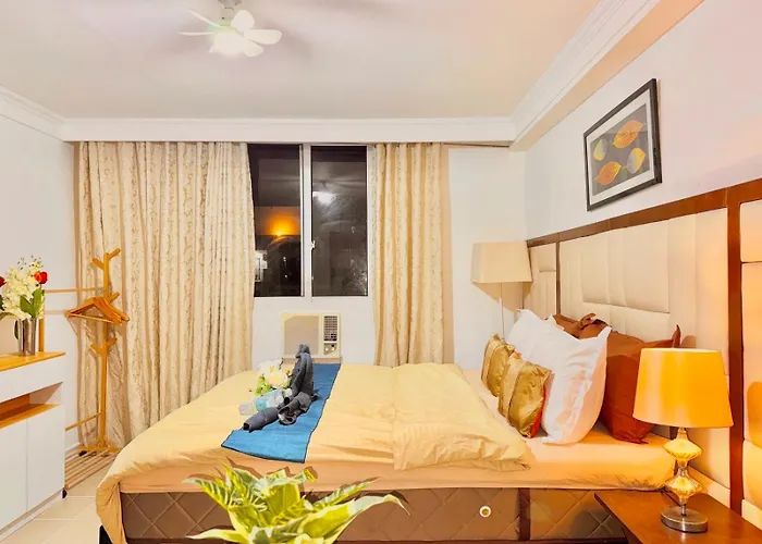 Attractive With Luxury Bed Good For 1-4pax High Speed Wifi With Netflix Free Pool & Parking Suba Basbas