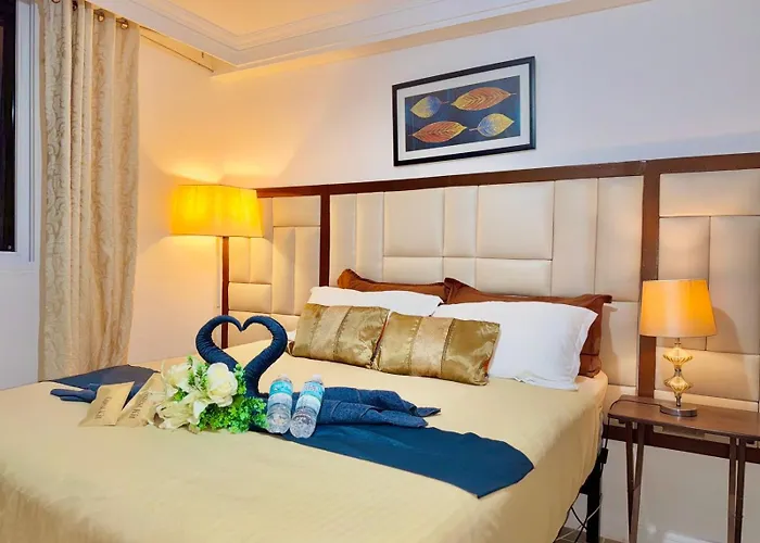 アパート Attractive With Luxury Bed Good For 1-4pax High Speed Wifi With Netflix Free Pool & Parking *