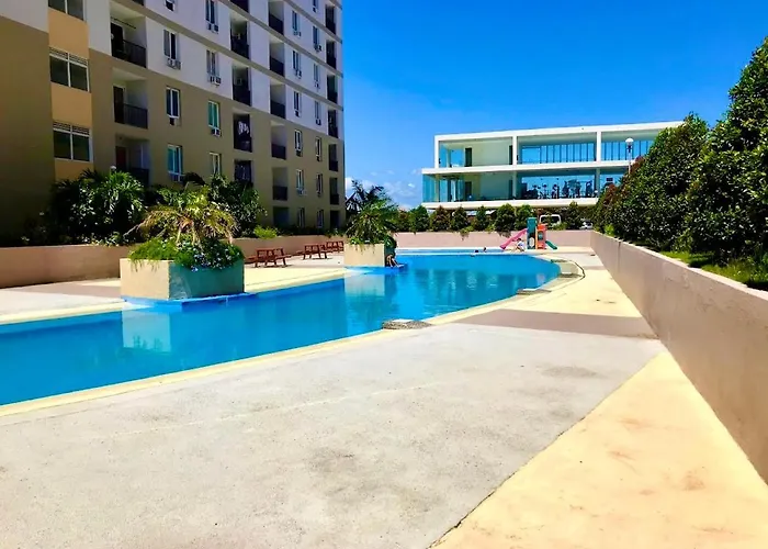 Attractive With Luxury Bed Good For 1-4pax High Speed Wifi With Netflix Free Pool & Parking * Suba Basbas